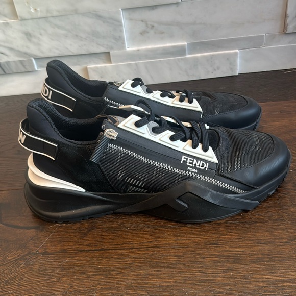 Mens brand new Fendi sneakers